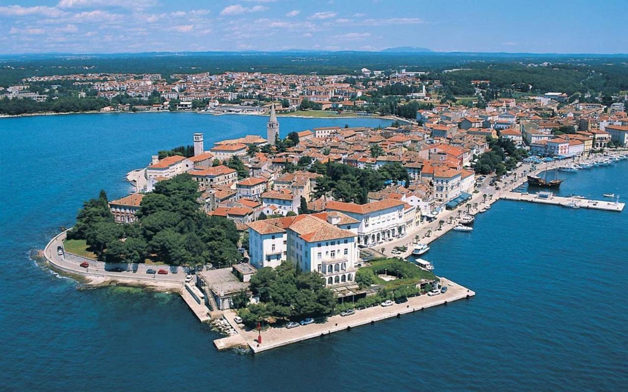 Apartment Complex Nevia Porec Esterno foto